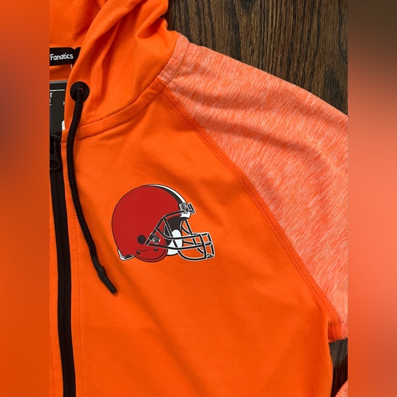 NWT Fanatics NFL Cleveland Brown Full Zip Stretch Hooded Jacket Women Small. - Picture 3 of 11